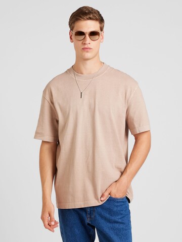 Tricou de la TOPMAN pe maro: față