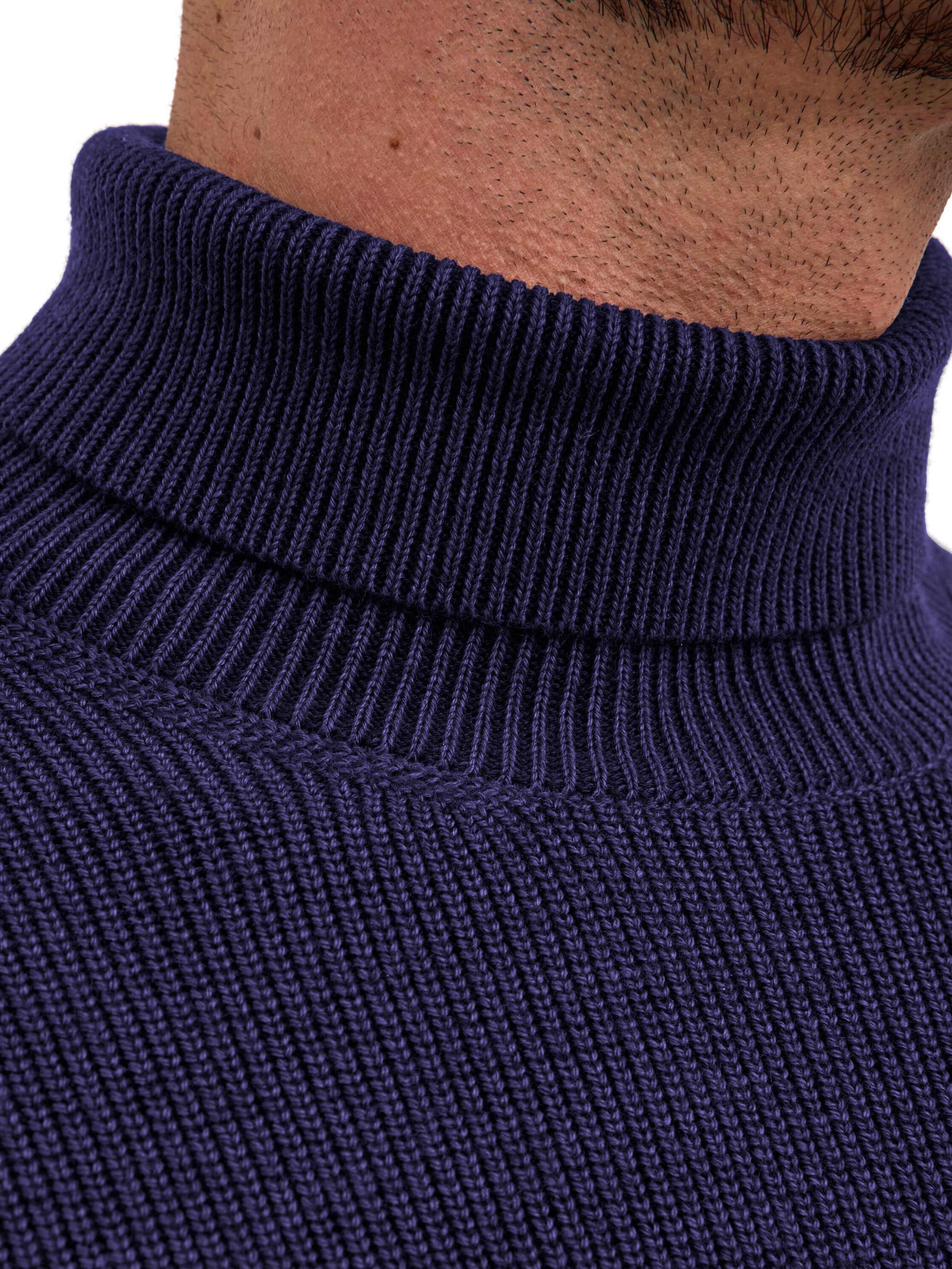 FALKE Sweater 'Perlfang' in Blue