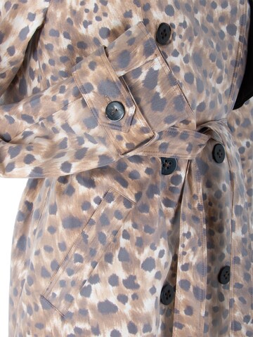 Rua & Rua Between-Seasons Coat in Brown