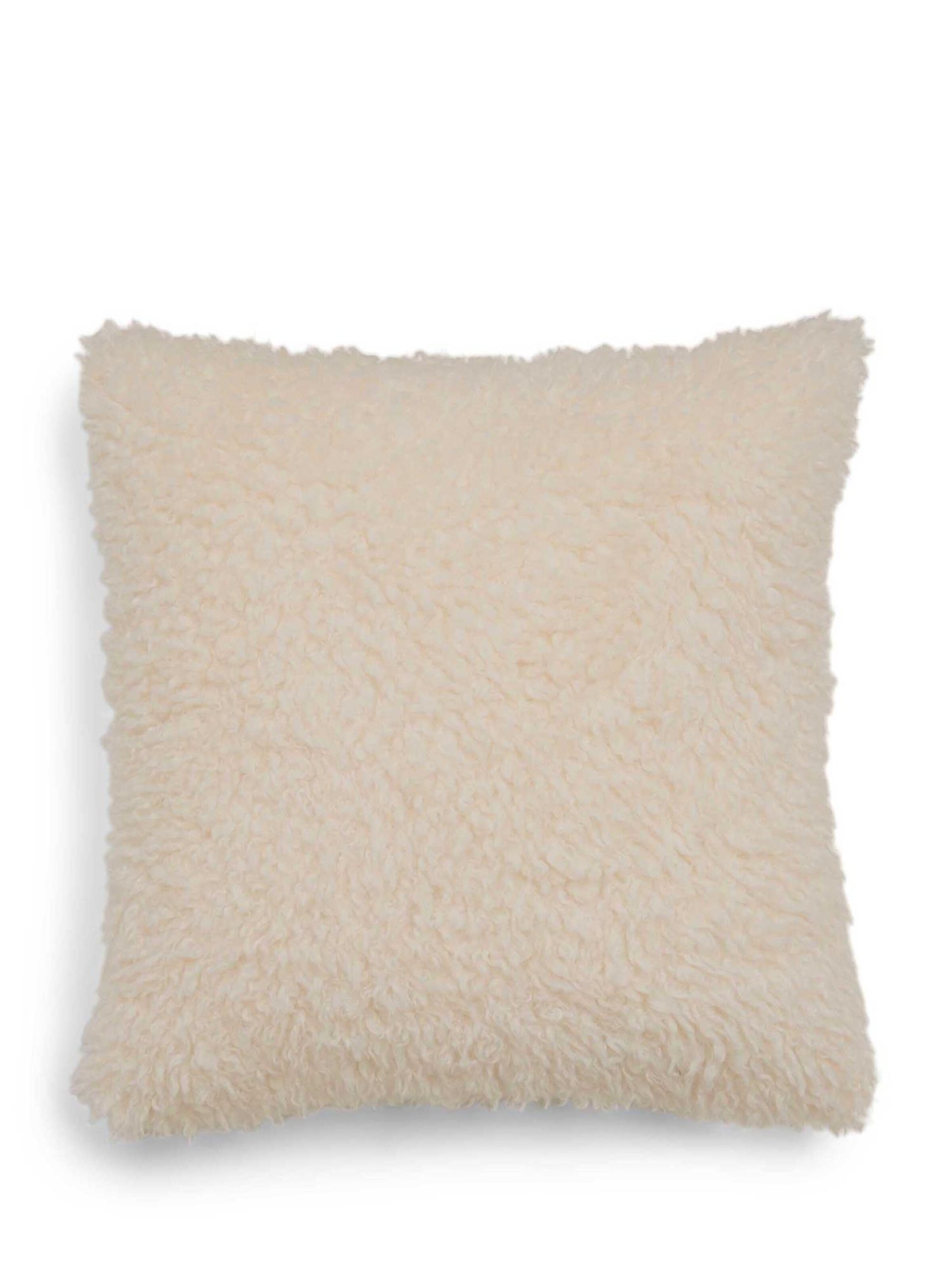 ESSENZA Pillow 'Shelley' in Beige: front