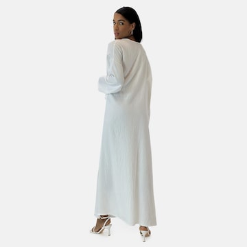 Elara Dress in White