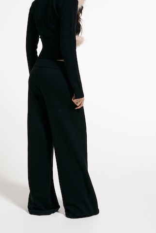 Juicy Couture Loosefit Hose in Schwarz