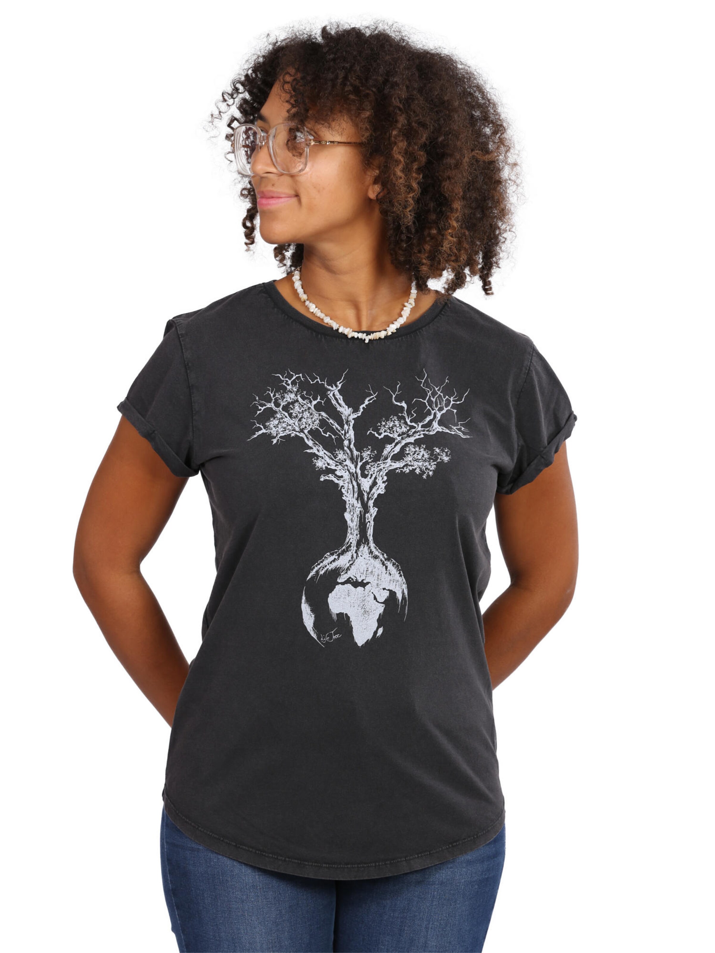 Life-Tree Shirt 'Fairwear Weltenbaum' in Black: front