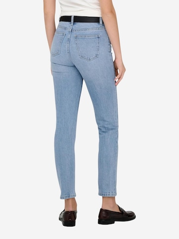 regular Jeans 'Onlemily Hw Straight Ank Dnm Mae009 Noos 15361608' di ONLY in blu