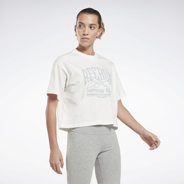 T-shirt fonctionnel Reebok en blanc : devant