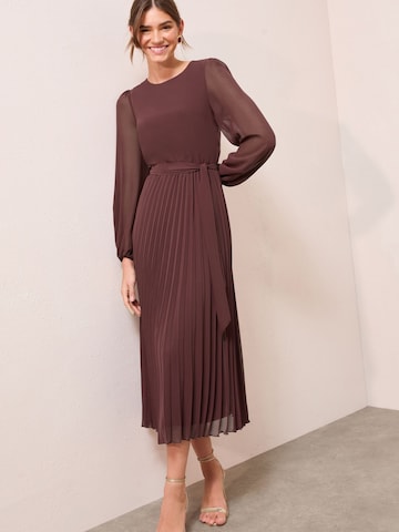 Friends Like These Sukienka w kolorze brązowy