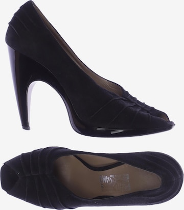 Salvatore Ferragamo Pumps 43,5 in Schwarz: Vorderseite