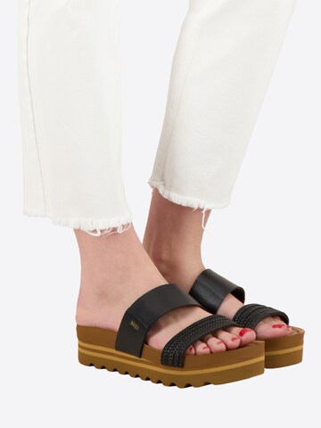REEF Beach & swim shoe 'Cushion Vista HI' in Black