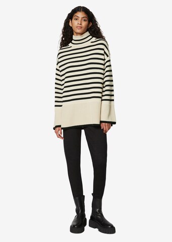 Marc O'Polo Sweater in Beige