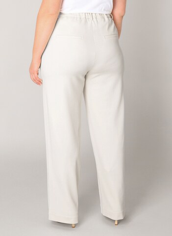 BASE LEVEL CURVY Regular Pants in White