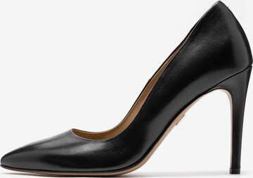 Kazar Pumps in Black: front