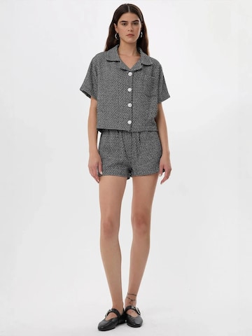 Camicia da donna di Hiccup in nero