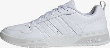 Sneaker bassa 'COURTWAVE' di ADIDAS SPORTSWEAR in bianco: frontale