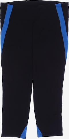 GAP Shorts in M in Black: front