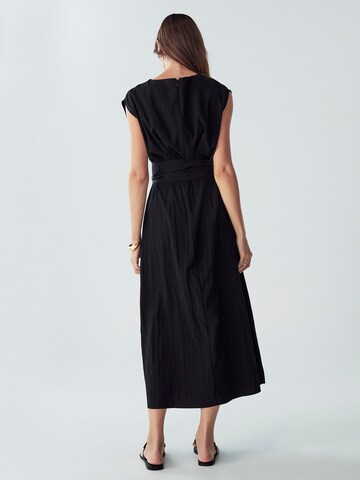 Willa Dress 'Yana' in Black: back