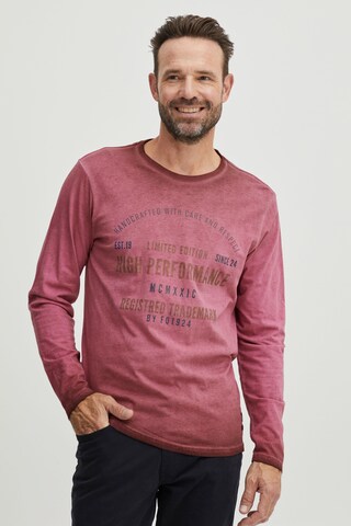 FQ1924 Shirt in Red: front