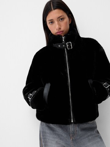 Giacca di mezza stagione di Bershka in nero