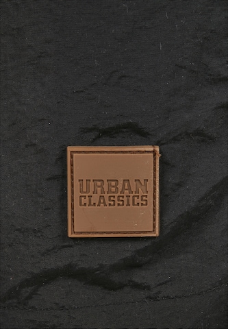 Urban Classics Badeshorts i svart