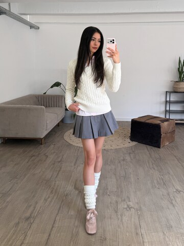 About You x Dani Klieber Sweater in White