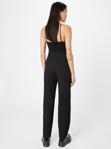 Wide Leg Pantalon 'Alisa' Y.A.S en noir