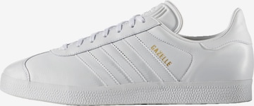 ADIDAS ORIGINALS Низкие кроссовки 'Gazelle' в Белый: спереди