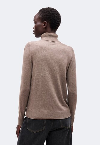s.Oliver Sweater in Brown