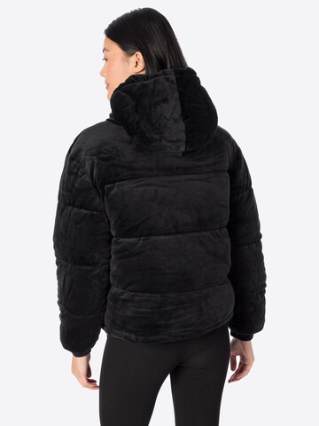 FUBU Zimní bunda – černá
