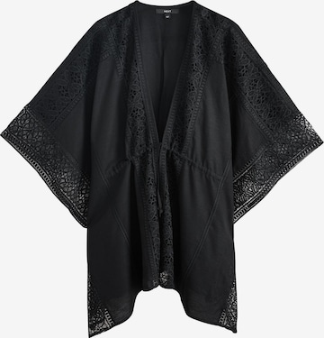 Next Viitta värissä musta: etupuoli