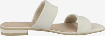 TAMARIS Mules in White