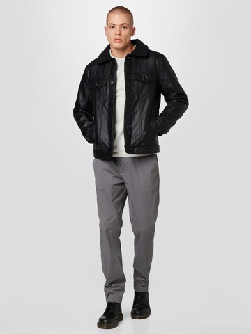 HOLLISTER Jacke in Schwarz
