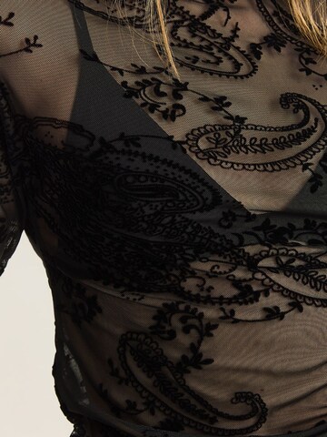 Bianco Lucci - Blusa em preto