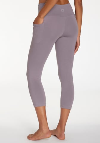 Skinny Pantalon de sport LASCANA ACTIVE en violet