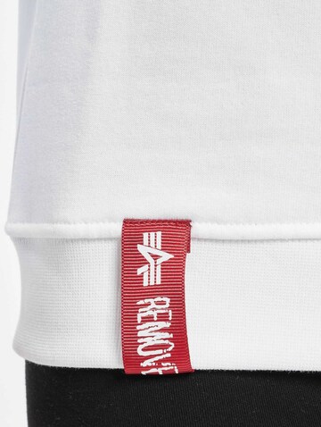 ALPHA INDUSTRIES Sweatshirt in Weiß
