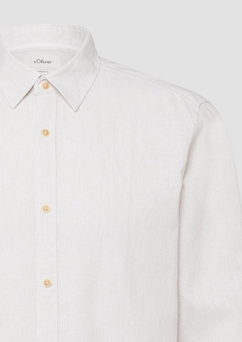Coupe regular Chemise s.Oliver en beige