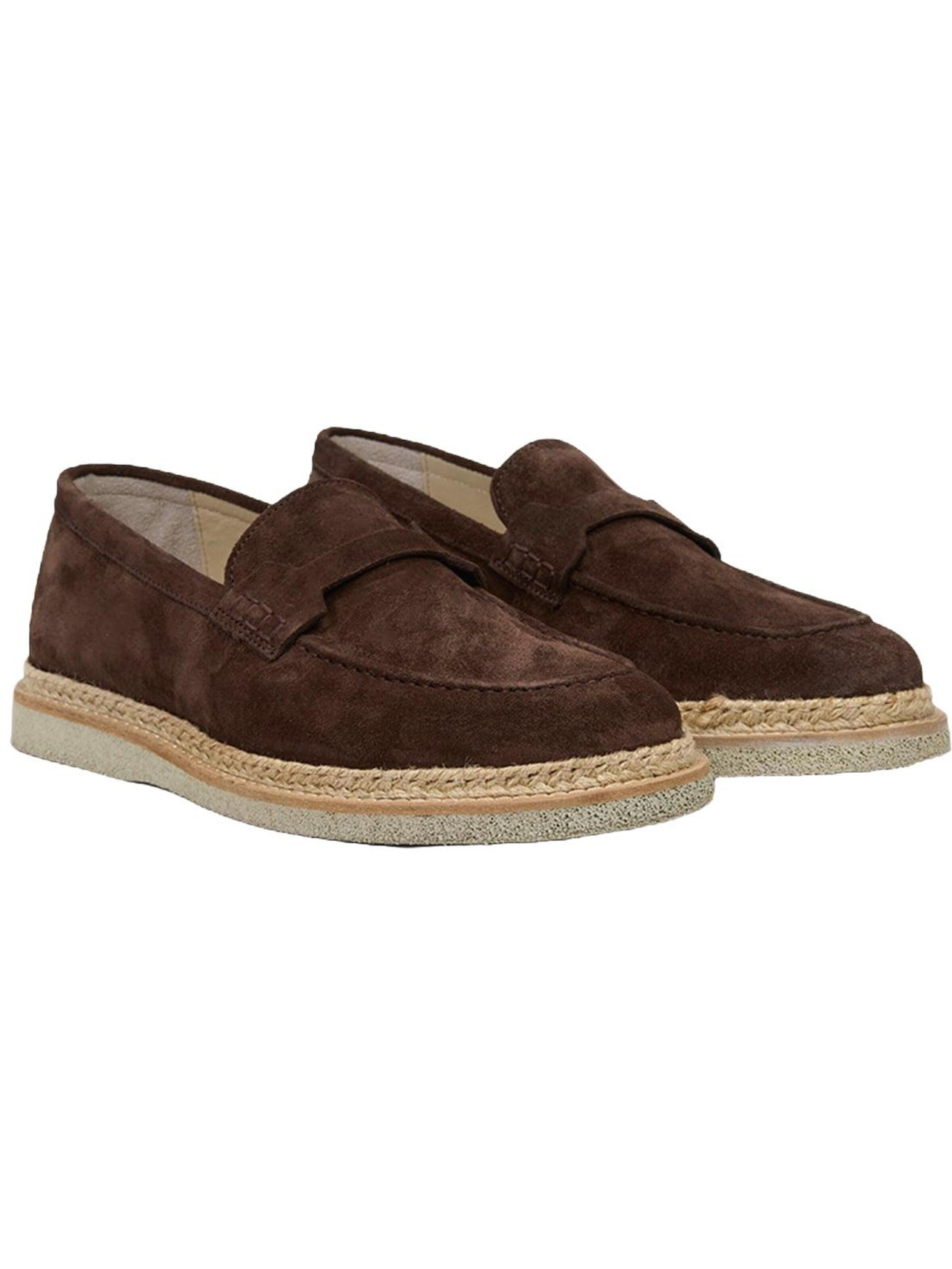 Desa Classic Flats 'Beleg' in Brown: front