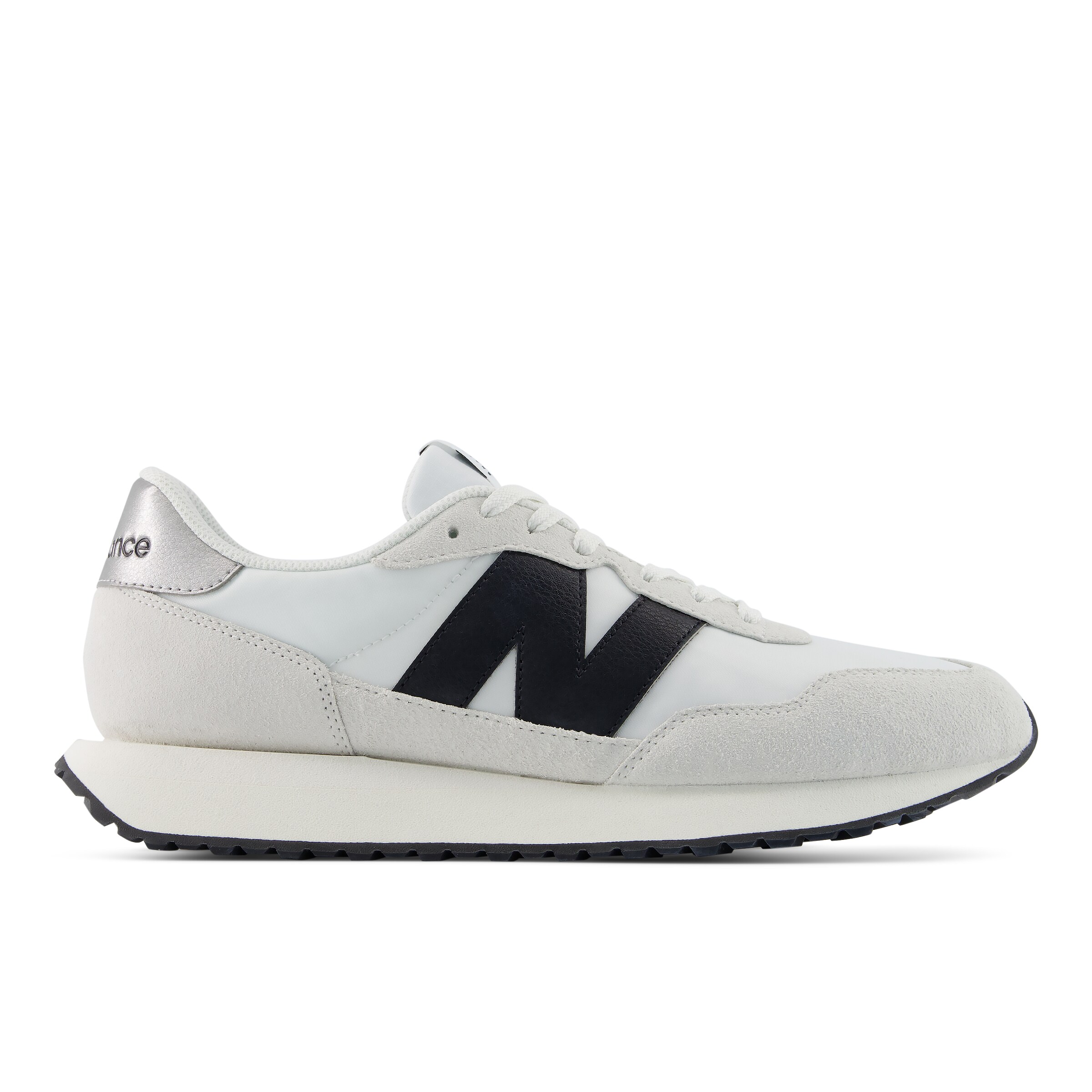 new balance Sneaker in Grau