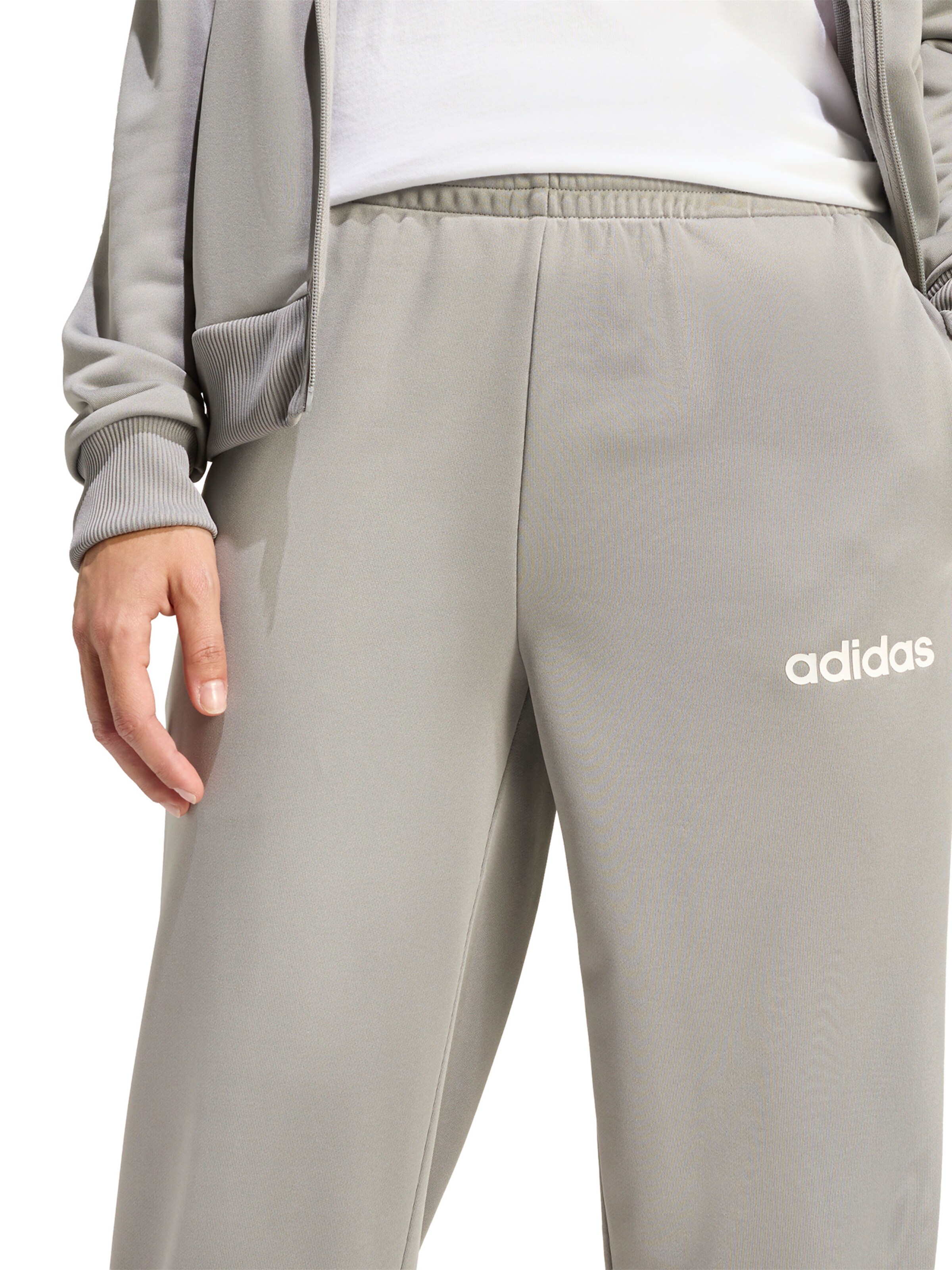 ADIDAS SPORTSWEAR Φόρμα 'Essentials' σε γκρι