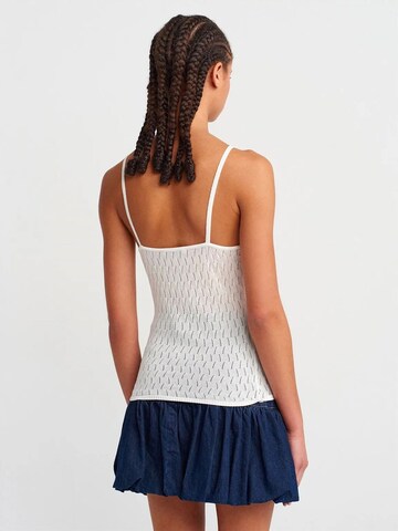 Dilvin Knitted top in White