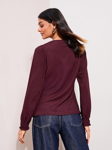 Friends Like These Blouse in Rood