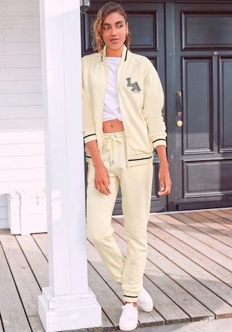 LASCANA Tapered Pants in Yellow