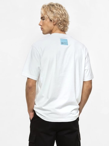 Tricou 'KLJ x Pietro Terzini' de la KARL LAGERFELD JEANS pe alb