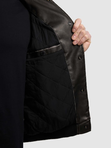 khujo Tussenjas 'Cale' in Zwart