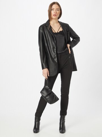 Gina Tricot - Top 'Meja' em preto