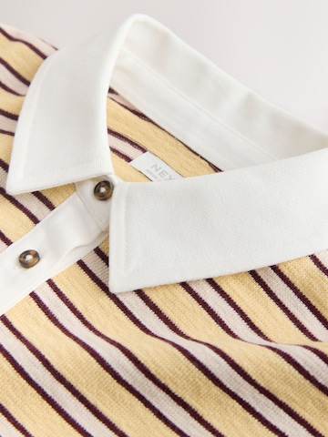 T-Shirt Next en jaune