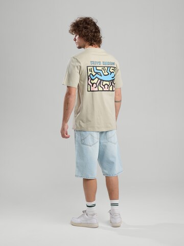America Today Shirt in Beige