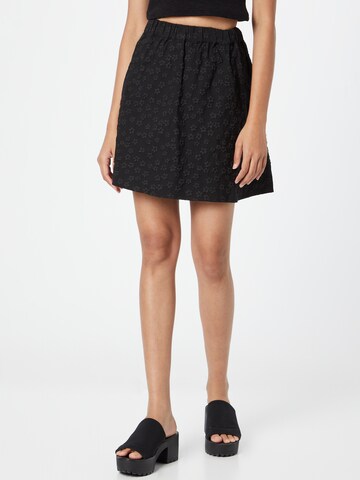 PIECES Skirt 'JYS' in Black: front