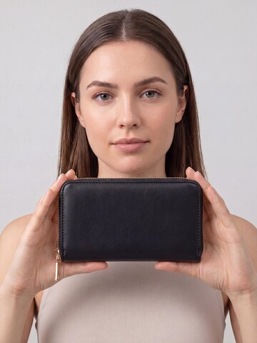 MILLYMILK® Wallet 'PURA LARGE' in Black: front
