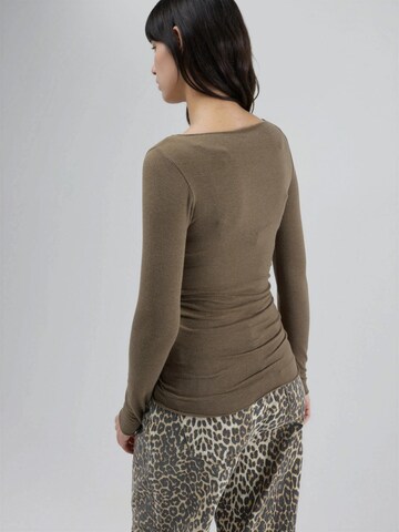 Camicia da donna di Busem in verde