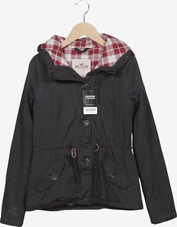 HOLLISTER Jacket & Coat in S in Black: front