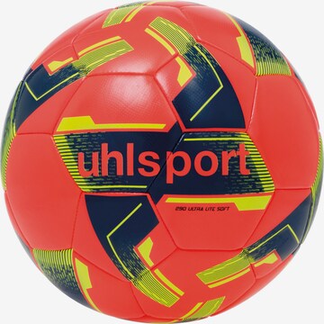 UHLSPORT Ball in Rot: predná strana